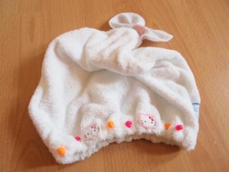ダイソーのタオルで超簡単に〜！子供のプール用吸水タオルキャップ ターバン の作り方 - すきなものだけの簡素な暮らし