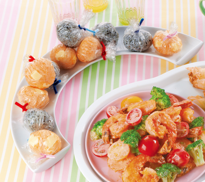 行楽お弁当 お花見弁当かいかい❤︎お鍋ガールズ