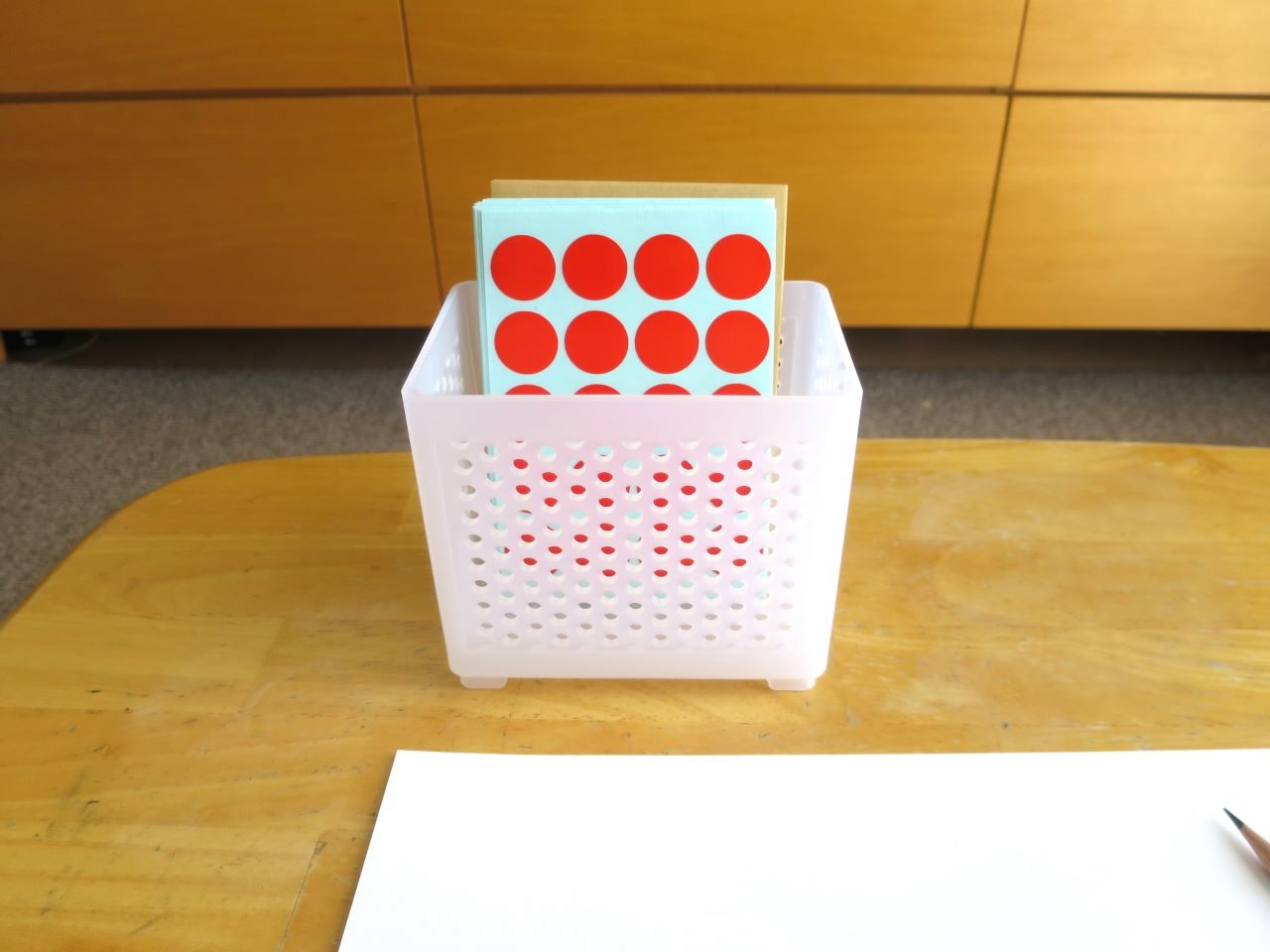 ダイソー「シール・お絵かき・工作セットがスッキリ！」「かさばるお洋服も！」子どもグッズ収納アイデア5選たまひよ