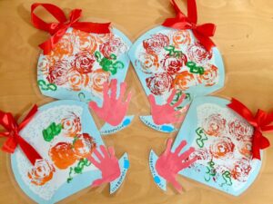 みんなの投稿母の日製作 ・1歳児、2歳児保育と遊びのプラットフォーム ほいくる