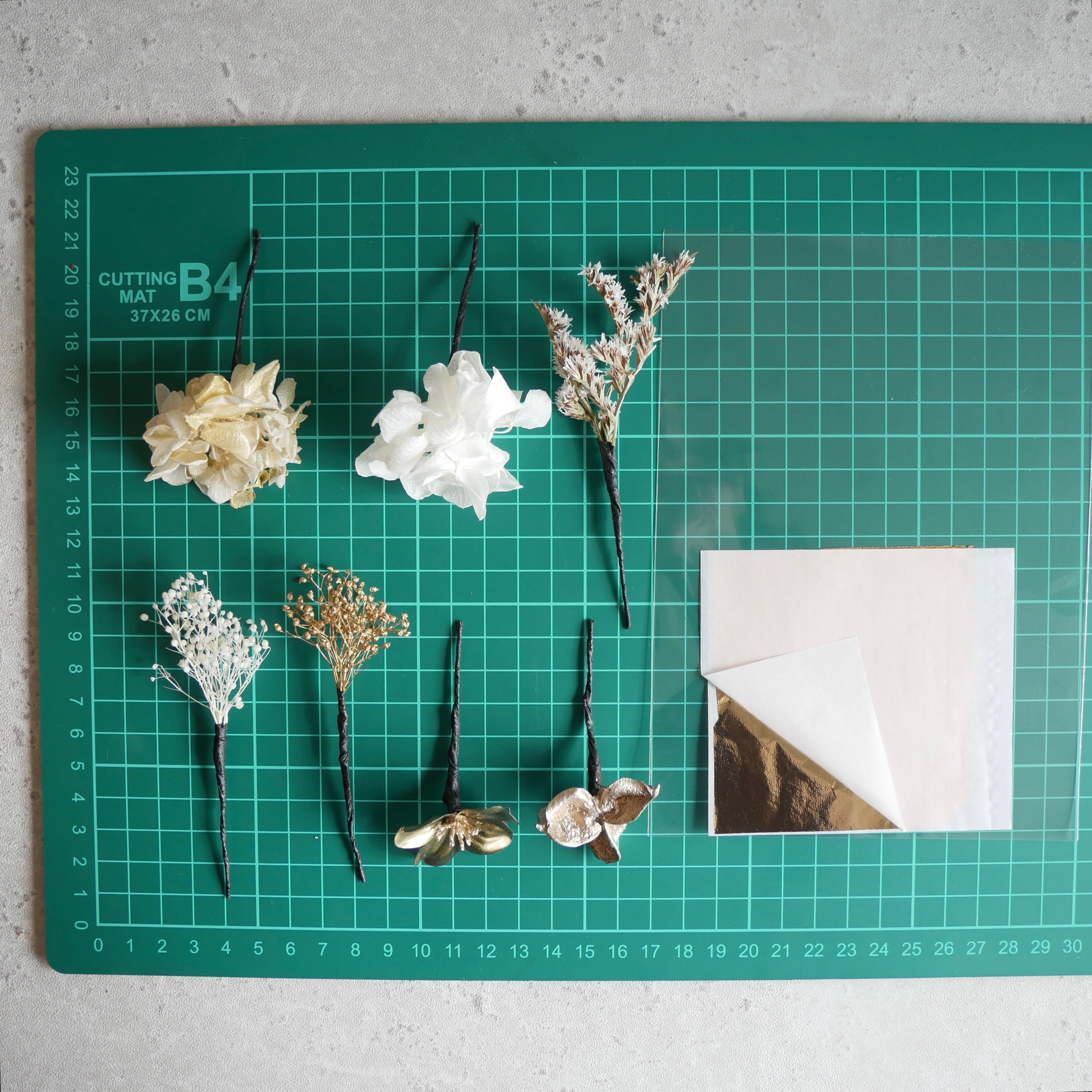 G60 ドライフラワー 髪飾り 卒業式 袴 成人式 振袖 結婚式 和装Lomeriロメリお花のヘアアクセサリー専門店