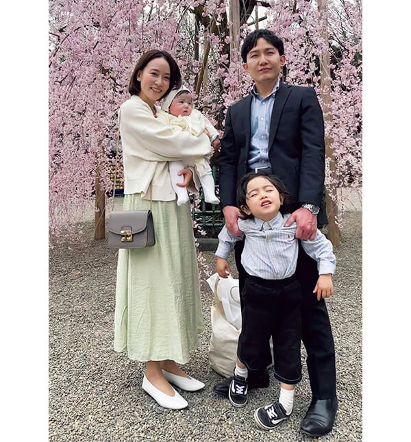 お宮参りでのママの服装はどうすればいい？おすすめのママコーディネート4選こども写真館スタジオアリス写真スタジオ・フォトスタジオ