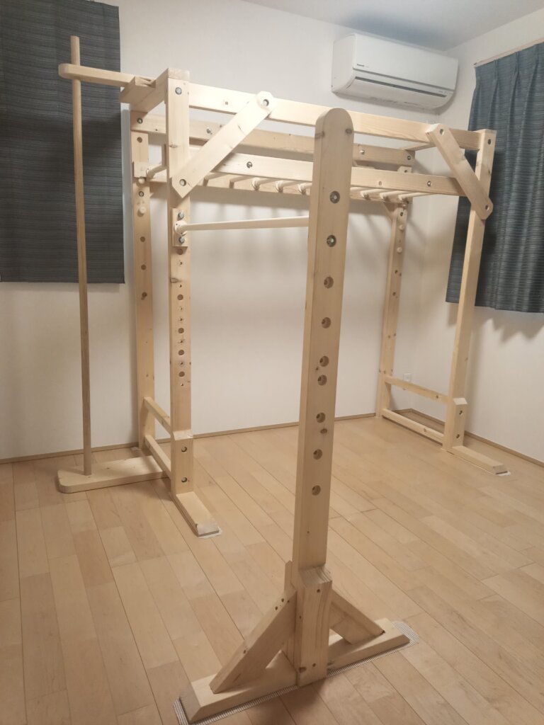 自宅の庭に子供鉄棒を設置 DIYで子供アスレチック 坊主キャンパ