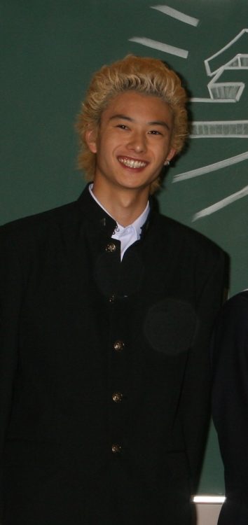 虎に翼 尾碕真花、12歳差の岡田将生に感じた