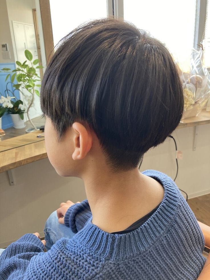 ヘアカットキッズヘアハンサムショート女の子ショートショートヘアショートカット女の子女の子ヘア女の子髪型子どもの髪型チョッキンズキッズ専用サロンキッズカットママリ女の子ママかわいいおしゃれ
