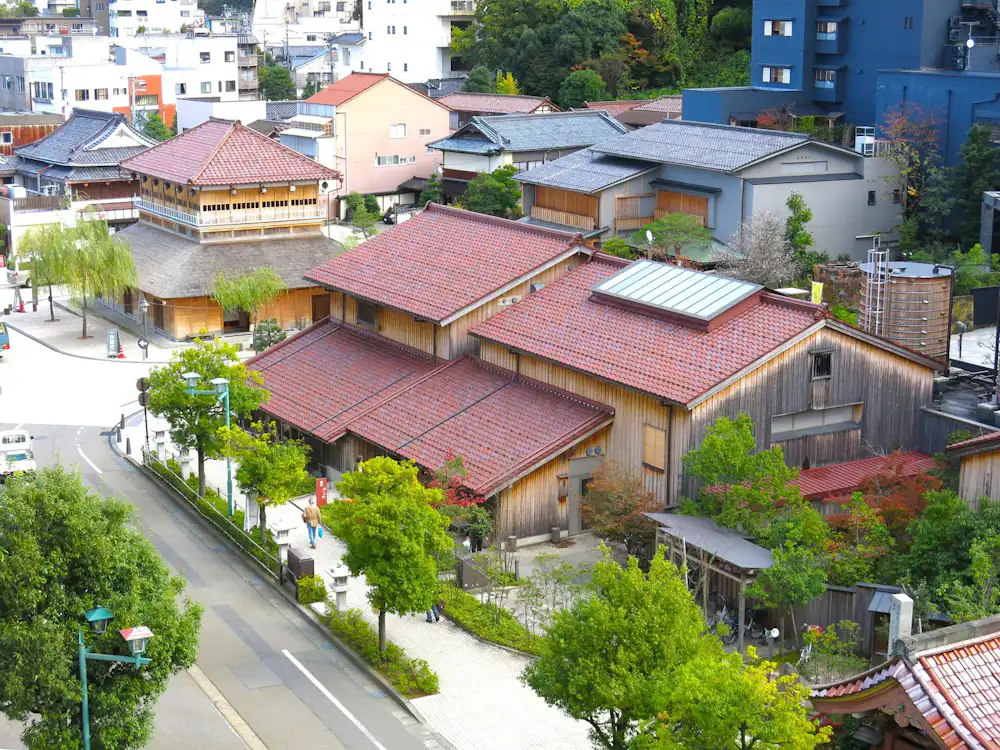 愛犬と泊まれる宿『湯快わんわんリゾート 矢田屋松濤園』に泊まってみた 4K