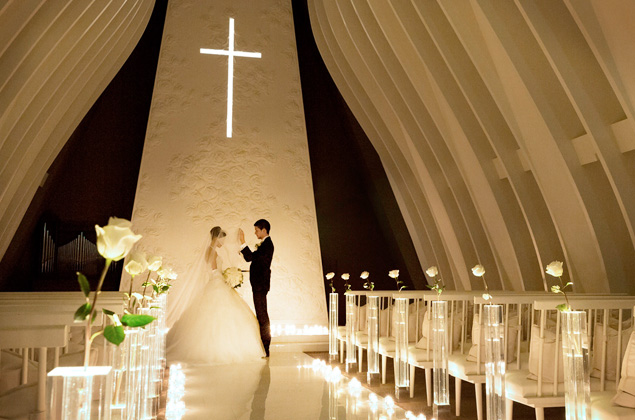 GRAND HYATT FUKUOKA グランド ハイアット 福岡 での結婚式 料理・費用・衣裳プラン・ウェディングドレス～Dresses式場検索