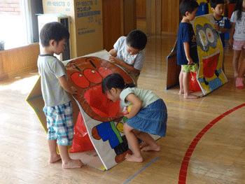 誕生会～鬼の的当てゲームに参加したよ☆～わかくさこども園・わかくさ北こども園 わかくさこどもえん・わかくさきたこどもえん香川 宇多津 中讃