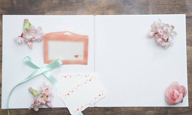 セリアダイソー100均グッズで作る卒園メッセージ寄せ書きアルバムアイデア