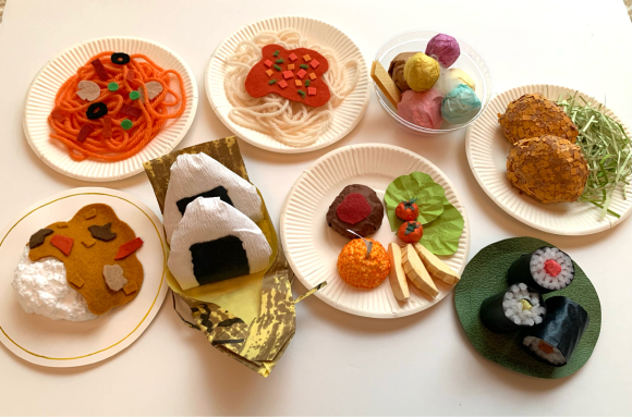 手作りおままごとアイテム大集合！〜ごっこ遊びや行事でも楽しめそうな製作遊びアイデア〜保育と遊びのプラットフォーム ほいくる