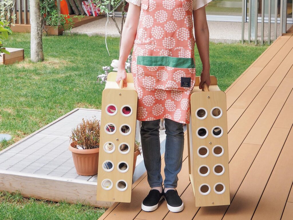 楽天市場10 14限定先着200枚!半額クーポン発行中シューズラック スリム 省 スペース 折りたたみ 4段 3段 おしゃれ 大容量 軽量 靴箱靴棚 靴 収納 下駄箱 靴収納 靴置き 玄関 薄型 斜め 簡易 完成品 シューズ 靴ラック 組立不要 コンパクト 通気性 スリッパ ブーツ