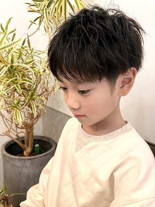 小学生男子におすすめの髪型！ツーブロックやマッシュなどトレンドヘアを徹底解説