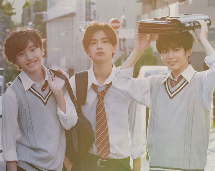 2025年7 27 日刊スポーツ 高橋恭平 福本莉子 丘みどり 鳳月杏 高橋彩音 - メルカリ