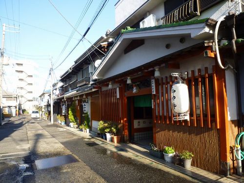 大阪泉北】信太山駅と 幻の弥生の里温泉と、仁徳天皇陵古墳と こふん前cafe