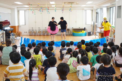 8月のお誕生日会がありました。至誠いしだ保育園