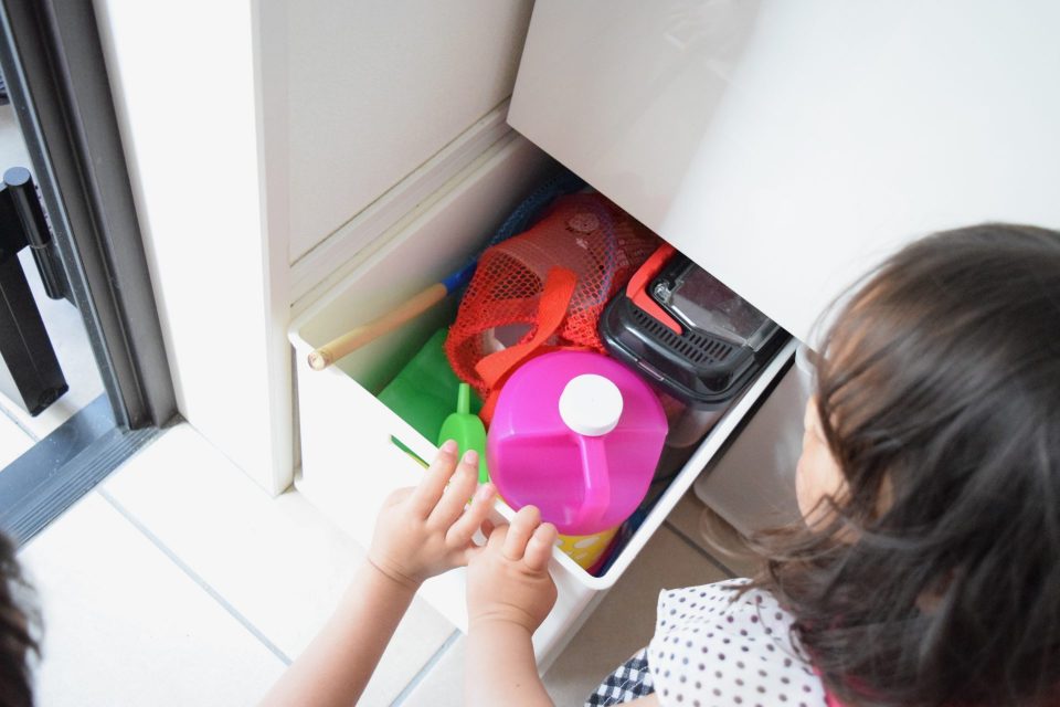 tower タワー ポリエチレンシート 外遊び 収納バッグ ワイド おもちゃ収納 外遊び 子供 乗り物 玩具 おもちゃ レジャー 公園 海水浴 海おもちゃバック 遊び道具 大人 キャンプ用品 収納袋 山崎実業 の通販はau PAY マーケット - キレイスポットau PAY マーケット