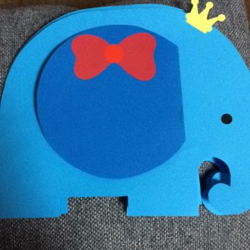 ☆手作りのバースデーカード☆ 子どもたちの笑顔があふれる、お誕生日！ Paprika deco パプリカデコ では、手作りのカードアイディアもご紹介しています。先日、ある保護者の方が、「子どもが保育園に通っていた時に先生からいただいた手作りの誕生日カードは、今も