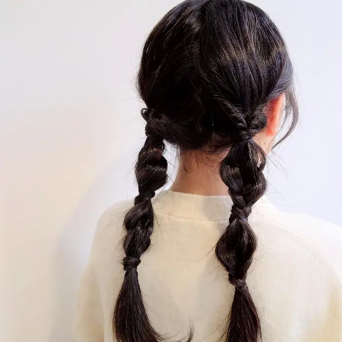 編み込み片サイドのやり方！ミディアムヘアアレンジヘアアレンジAll About