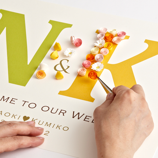 結婚式にご両親へ手作りプレゼント☆ ロクロを回してうつわを制作。自由にデザインが出来、感謝の言葉も刻めます☆専門スタッフが丁寧にレクチャーしますので、初めてさんも安心してご受講いただけます。 ご相談等ございましたらどんなことでもお問合せ下さい☆ゆう