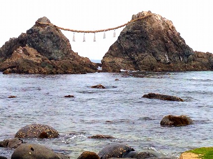 福岡県糸島、桜井二見ヶ浦に沈む夕日の美しさに酔う - Japan Travel Planner - ANA