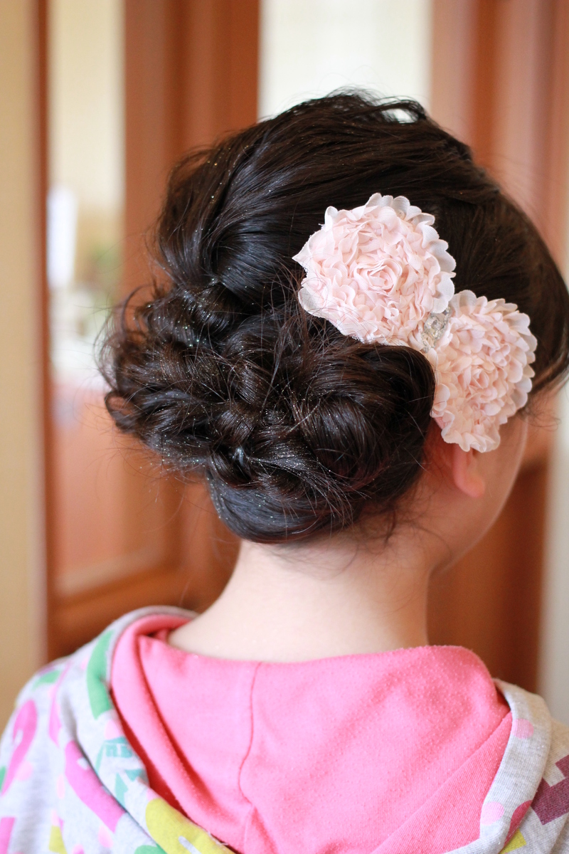 ヘッドドレスピアノ発表会の髪型に！子供用ヘアアクセのおすすめランキングキテミヨ-kitemiyo