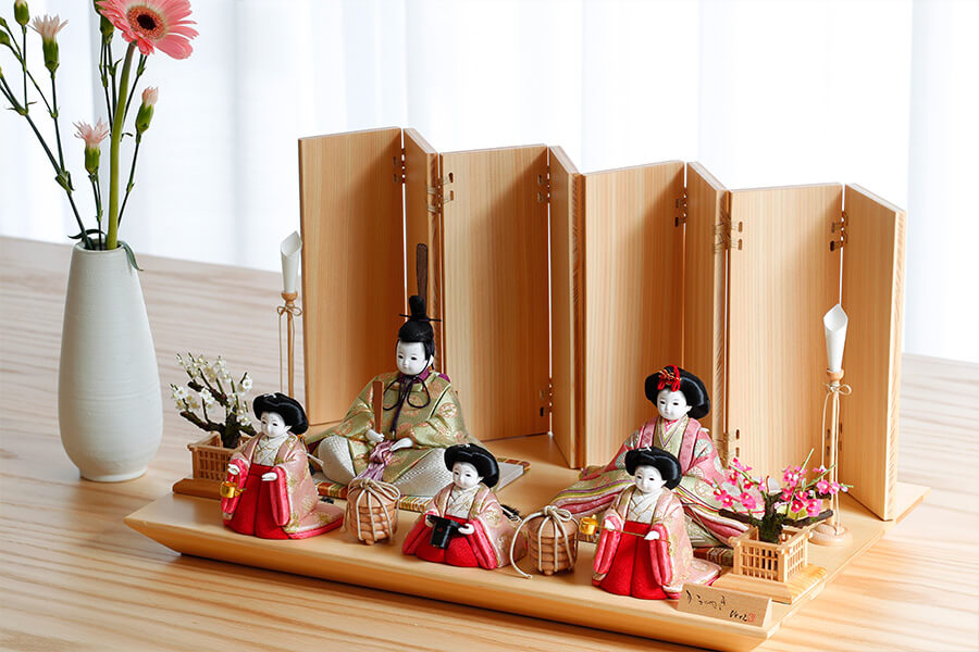 早割!! 10％OFF☆9 9 正午まで楽天1位!! 雛人形 コンパクト モダン おしゃれ かわいい お雛様 ミニ サイズ ひな人形 ちりめん小さい オリジナル 扇面三段わらべ雛10人揃い ケース飾り ひな祭り 京都老舗 龍虎堂 リュウコドウ 三段飾り 10人飾り 人気 インテリア