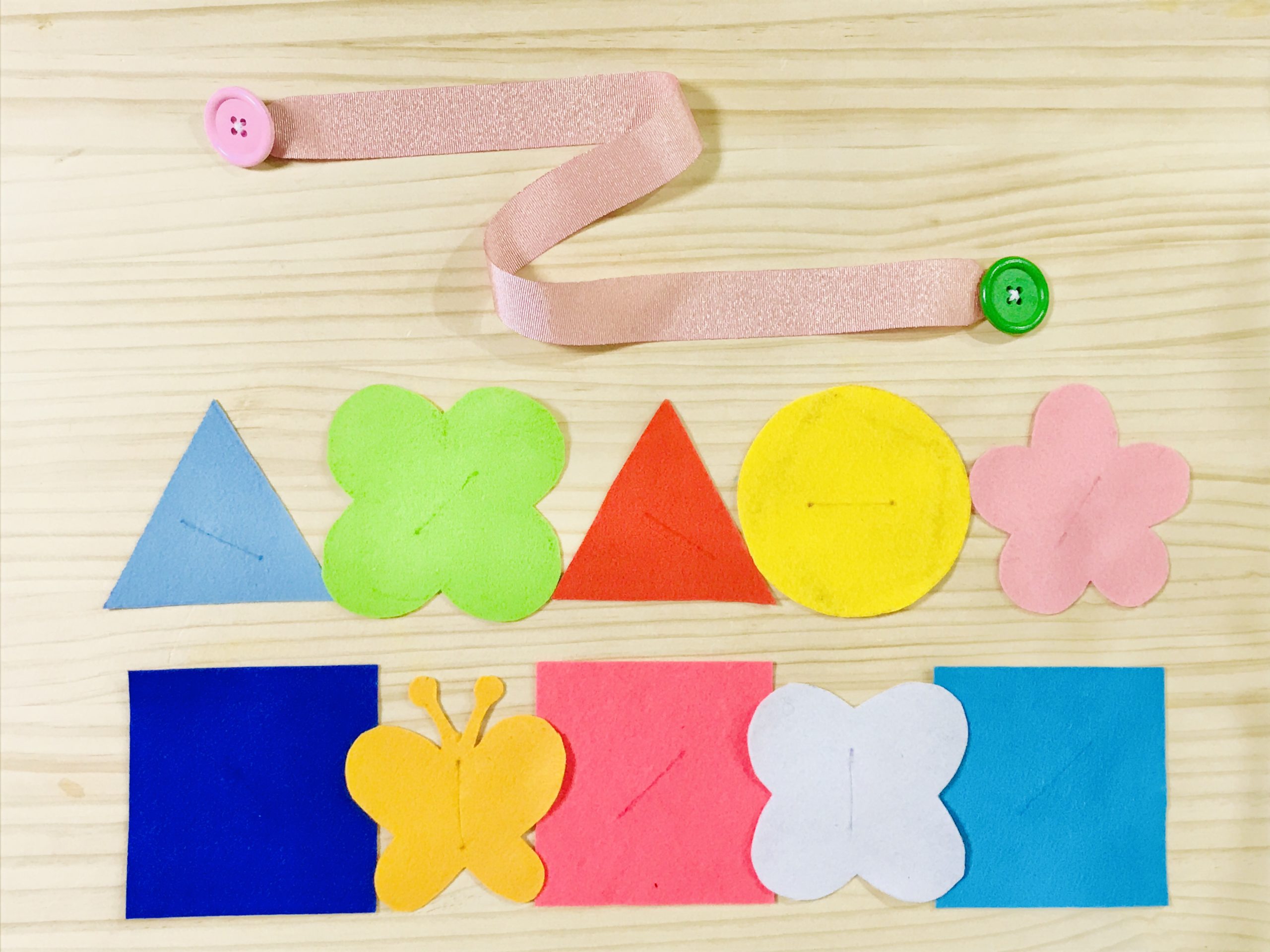 ０・１・２歳児も喜ぶ！ かんたん手作りおもちゃ1みんなの幼児と保育