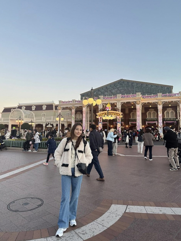 がんばれ！クムスン」のハン・ヘジン主演作！「外出～Mothers～」DVDが2022年1月7日 金 発売決定！株式会社ハピネットのプレスリリース