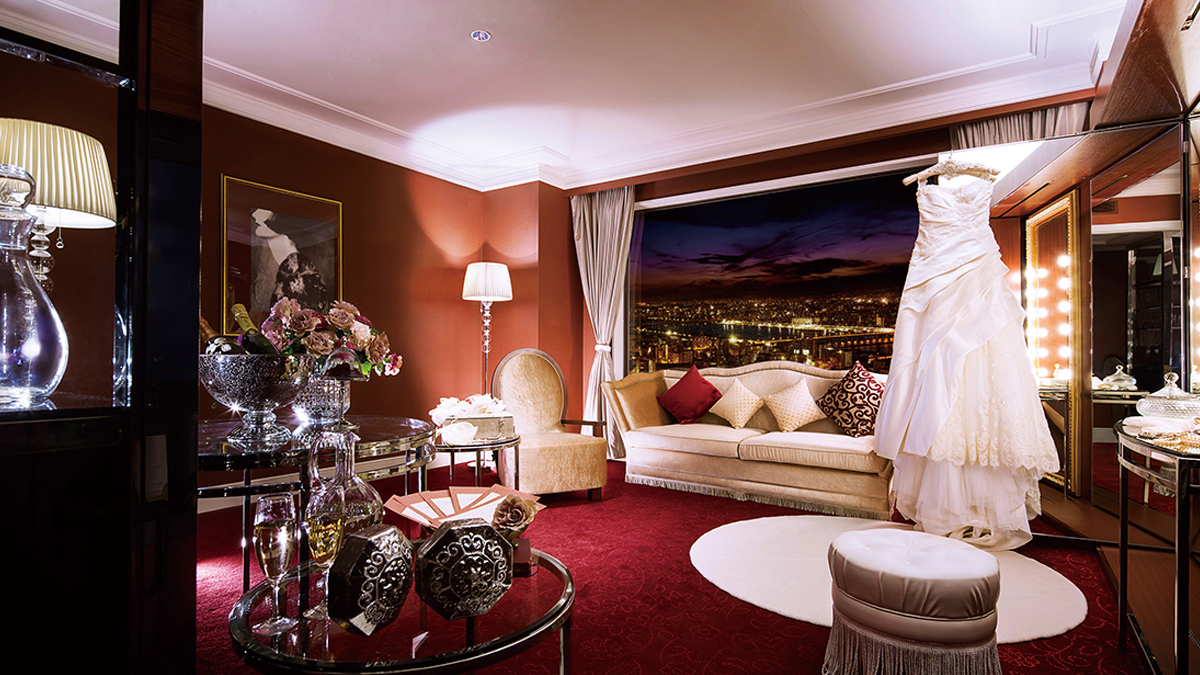 結婚式で使う「ブライズルーム」とは？持ち込むと助かるアイテムも紹介家族挙式のウエディング知恵袋