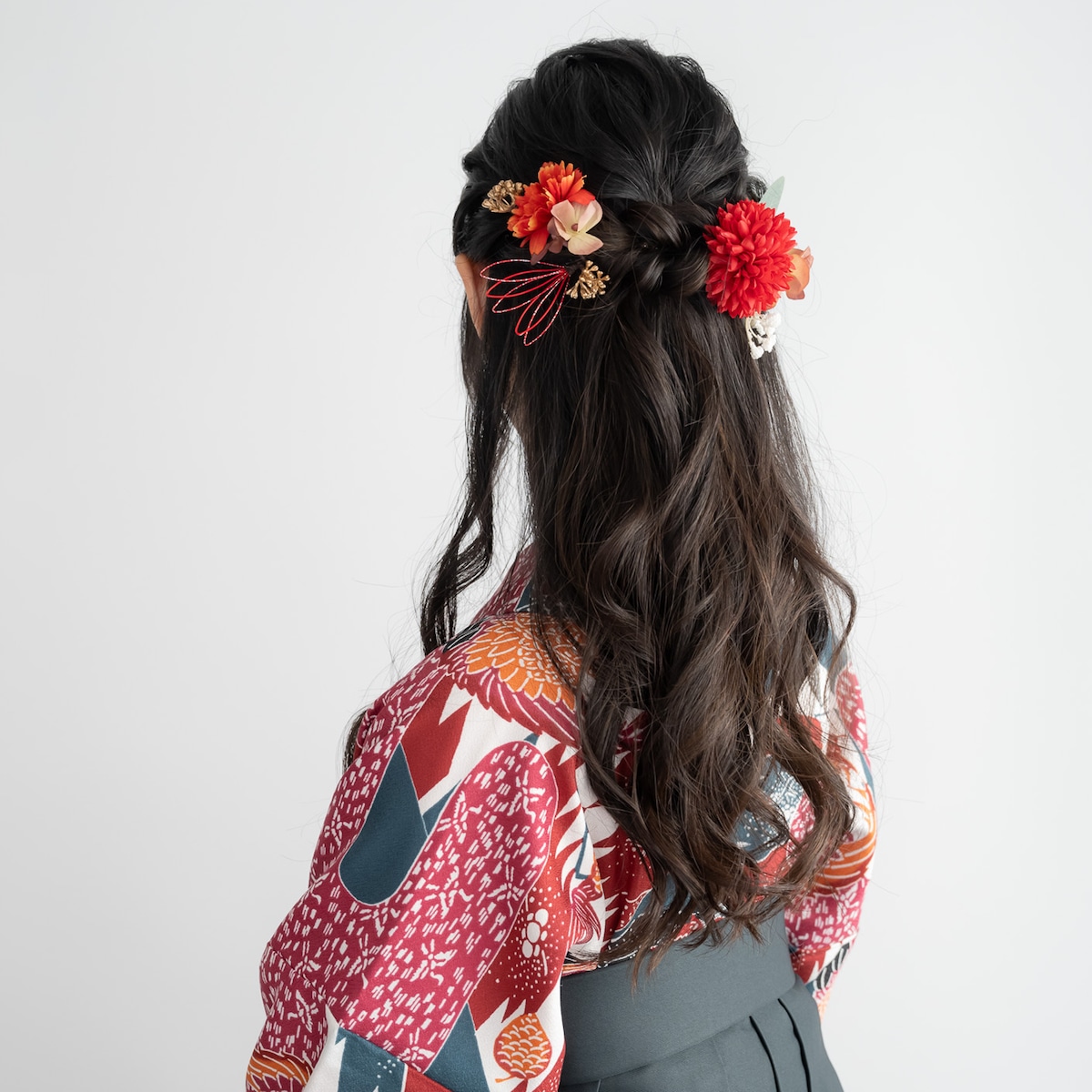 卒業式袴×華やかハーフアップで！短くても可愛い♥袴に似合うヘアアレンジ！姫路の成人式振袖 袴レンタルと前撮りは衣装レンタルのマリリンハウス