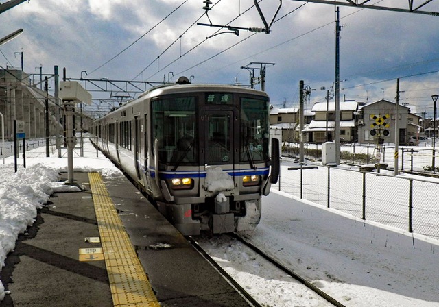 石川県産業展示館1・2・3号館の最寄駅西金沢駅からの徒歩ルート（約49分） - MDATA