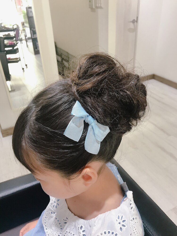 楽天市場 プリンセス カチューシャ 子供 女の子 ヘアアクセサリー 髪飾り キラキラ お姫様 ヘアバンド なりきり かつら つけ毛 ウィッグ キッズコスプレ ダンス エクステ 舞台 ダンス イベント ハロウィン クリスマス プレゼント コスチューム 洋装 披露宴 パーティー