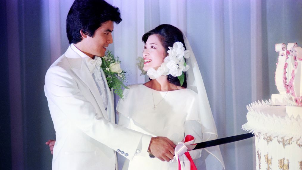 写真 「私が好きな人は三浦友和さんです」トップアイドル山口百恵が7歳上俳優との交際告白→芸能界引退 日本の歌謡界が揺れた“1980年の出来事”文春オンライン