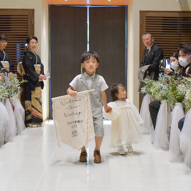 フラッグ ウェディング ウェディングフラッグ Here Comes the Bride ウェディングバナー 旗 結婚式用 フラッグボーイ＆フラッグガール: ウェディング通販ドレスアンドレス - 通販 - Yahoo!ショッピング