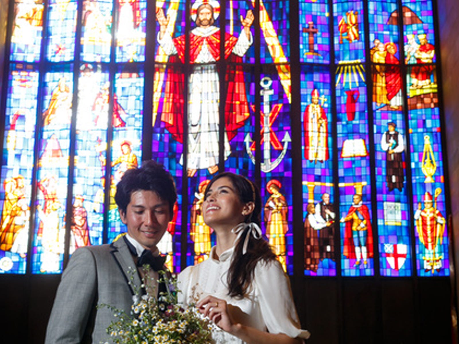 レトロ婚人とは違うオシャレで上質な結婚式をプロデュース