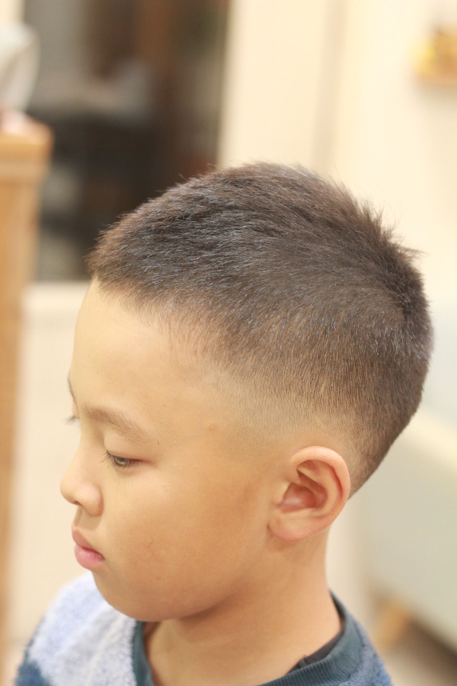 坊主フェードヘアカタログ高級理容室 床屋 ヒロ銀座ヘアーサロン