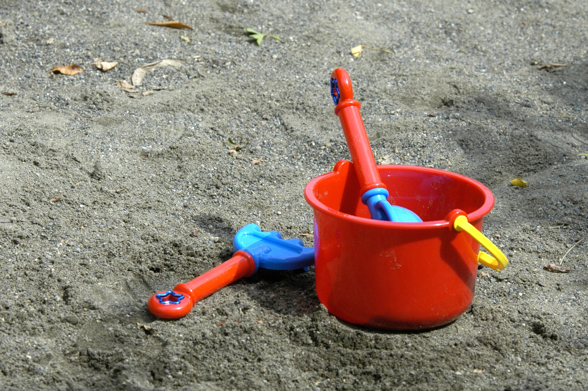 自宅の庭に砂場を自作しよう！ DIY初心者でも簡単にできる砂場の作り方 - すたナツのBLOG