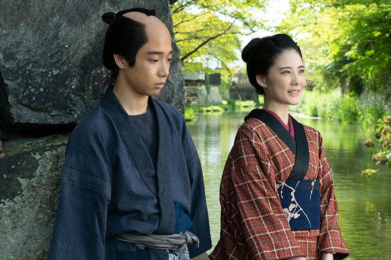 プロ2シーズン目の清水大成 左 が昨年に続きトップで初日を終えました😁5アンダーでのフィニッシュとなった片岡尚之と共にイケメン同士でパチリ📸 他にも 地元出身の古川雄大、時松隆光が好発進を遂げています😤 @taiseishimizu @naoyuki.k363672@furukawayuki.1029