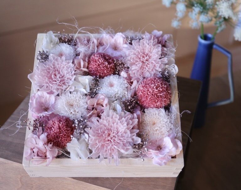 楽天市場 母の日 カーネーションチューブ 高さ約13cm 手作りキット 母の日 母の日ギフト フラワーギフト カーネーション プレゼント 造花 ギフトフラワーボール 可愛い かわいい 花 プレゼント ナチュラル おしゃれ クリア 透明 インテリア ニューノーマルブロック 義母