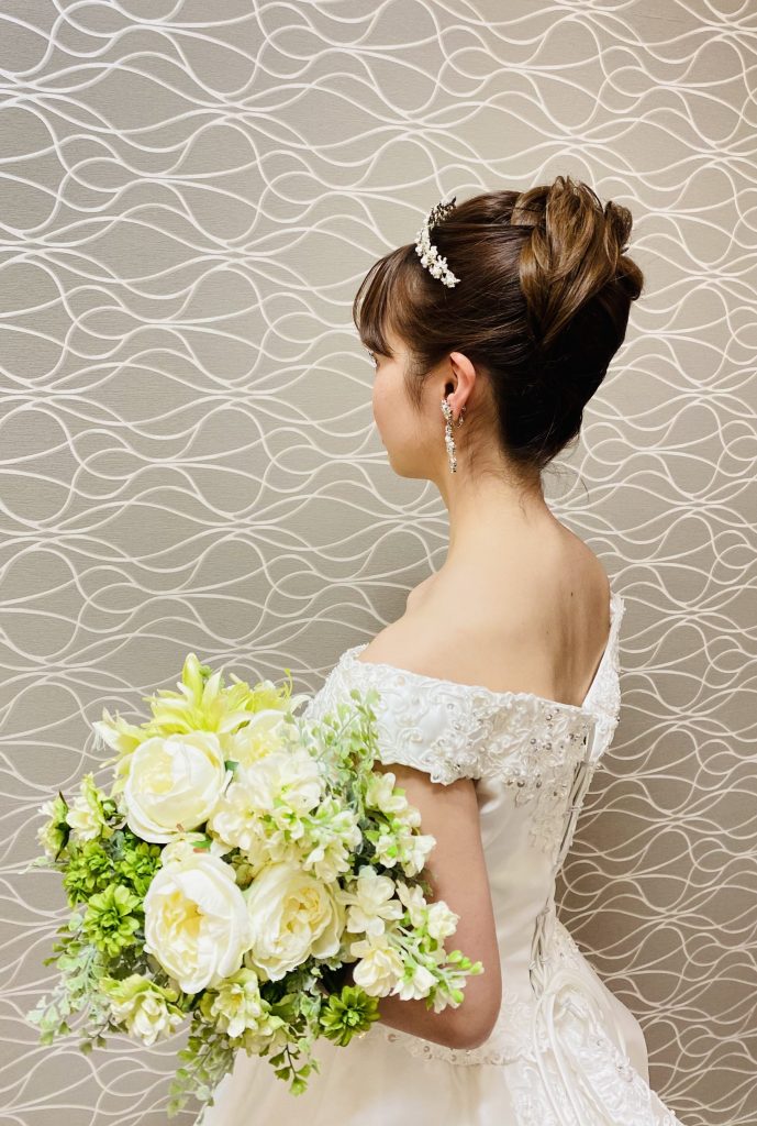 フォトウェディング髪型 ～新婦さんの髪型50選～あなたに合う髪型がきっと見つかるはず！美花嫁図鑑farny ファーニー お洒落で可愛い花嫁レポが満載！byプラコレ