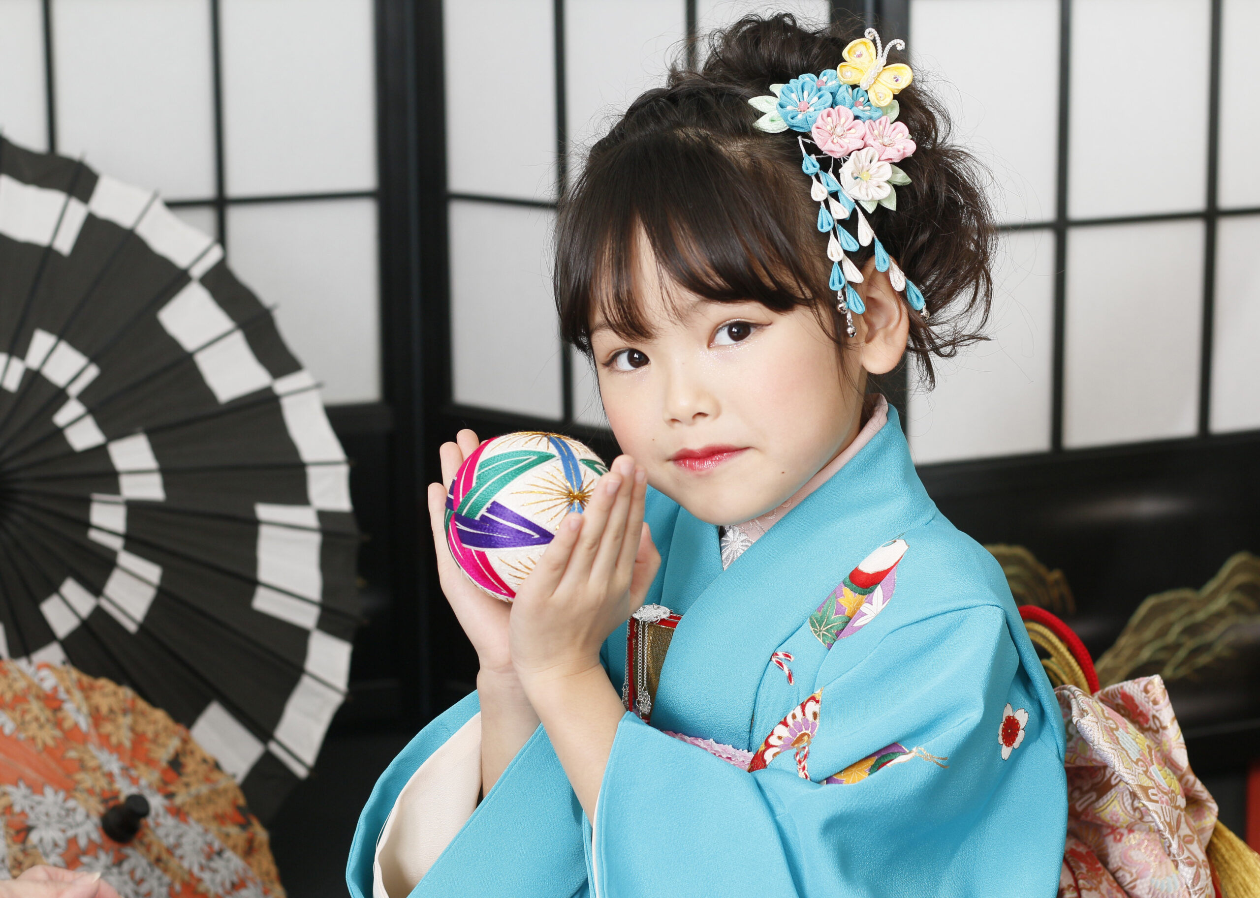 七五三写真の髪型は三つ編みで可愛く！お家で簡単セット方法を紹介おすすめの写真スタジオが見つかる写真館アワード