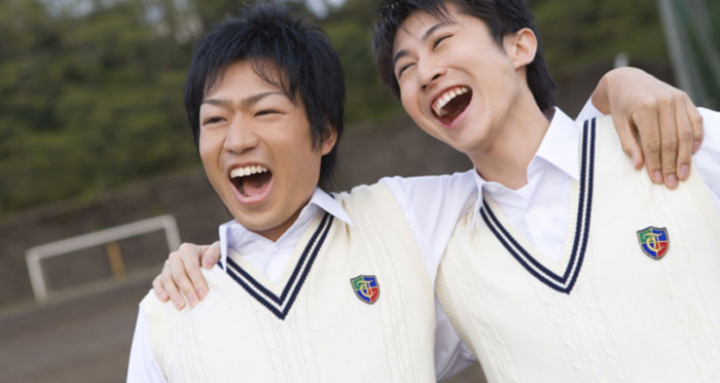 付き合っていない女性からハグされた！ その心理と脈ありサインの見極め方「マイナビウーマン」