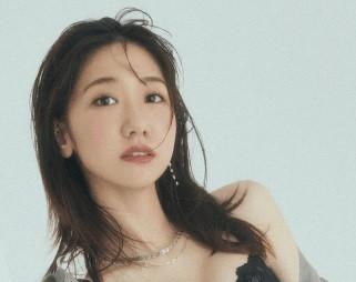 柏木由紀：華やかドレスで大胆美背中 13年ぶりTGC「すごく緊張しました」 - 毎日キレイ