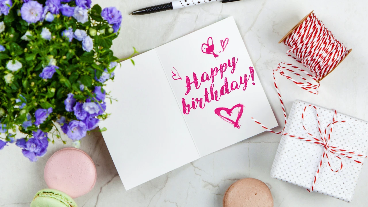 Happy birthday!” にひと工夫！誕生日に使える英語メッセージ55選DMM英会話ブログ