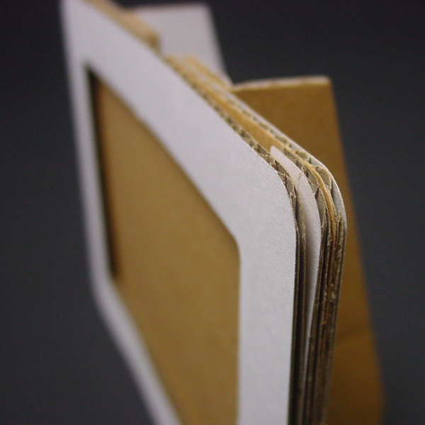 紙粘土のフォトフレーム 手作りプレゼント製作 保育士・幼稚園教諭のための情報メディア ほいくis ほいくいず