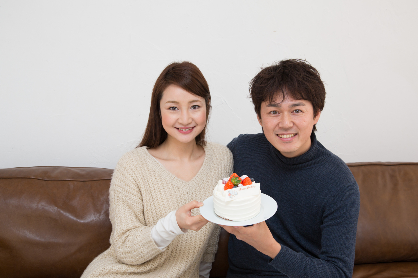 妻・嫁の笑顔が溢れる♡誕生日に贈るセンスのいいプレゼント特集