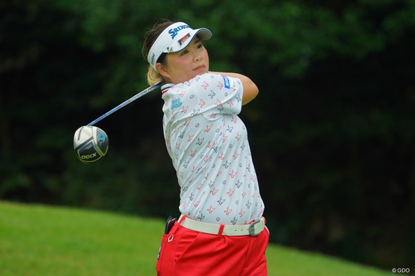 東 浩子ご報告この度 私事で 大変恐縮ではございますが 兼ねてよりお付き合いしておりました方と 今年1月に入籍致しました温かく見守っていただけると幸いです-👫 今後も変わらずプロゴルファーとして、自分の目標に向かって精進して参りますのでInstagram