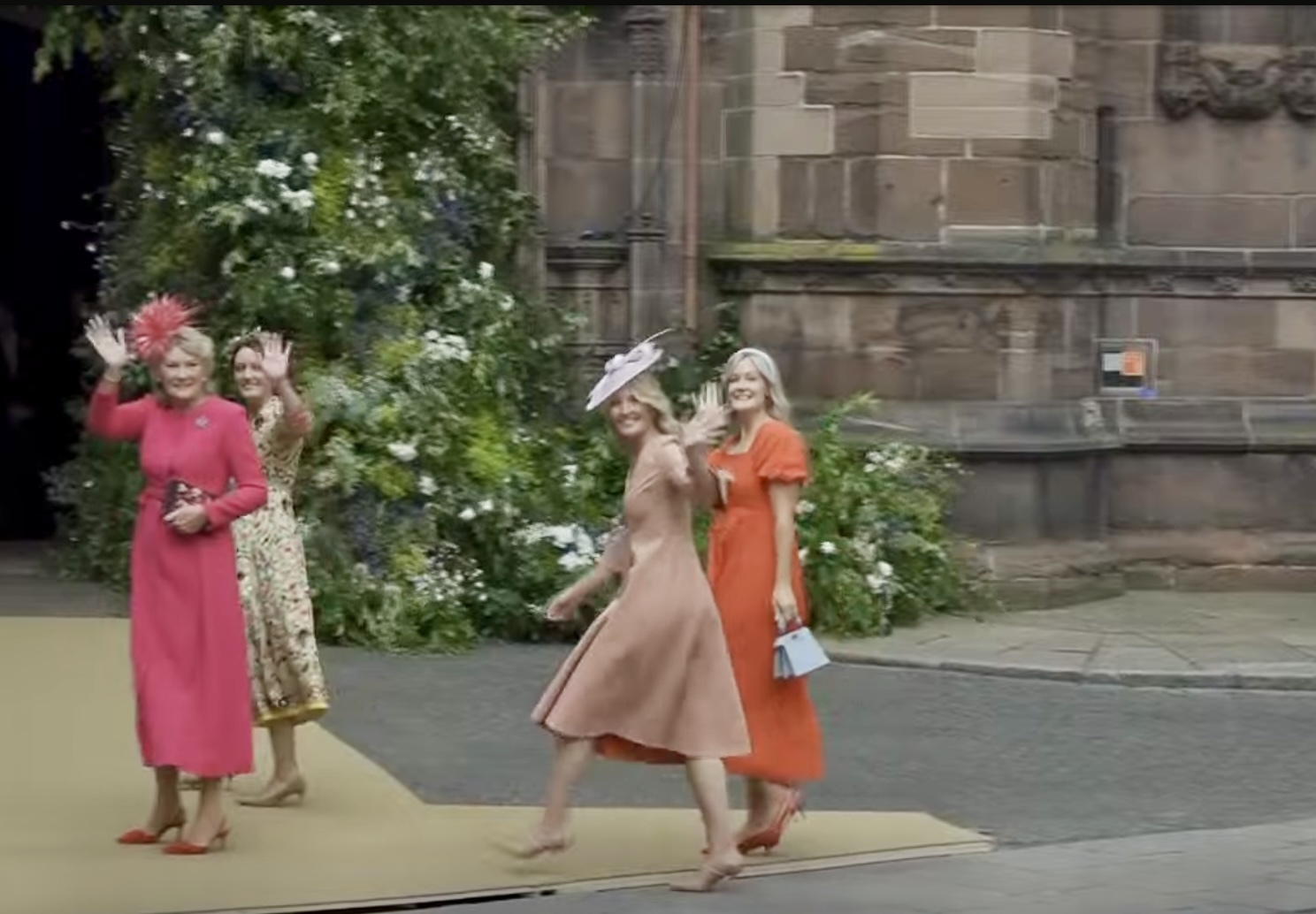 祝ご結婚 英国ビリオネアで第7代ウェストミンスター公爵「ヒュー・グロブナー」のウェディングゲストたちの装い５選 海外スナップPrecious.jp プレシャス