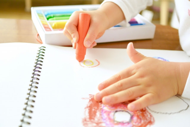 描く*のび～るおえかきちょうセット リングくれよん1歳～3歳mamefuji1909