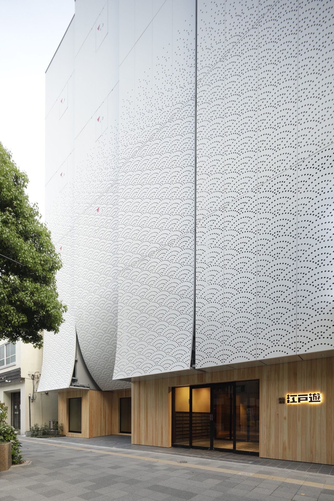 イニシャル刺繍 スパバッグ 温泉バッグ お風呂バッグ オリジナルデザイン サウナバッグ メッシュトート サ活バッグ プールバッグ サウナポーチ SpaBAG 温泉 温浴施設 銭湯 スーパー銭湯 スパ 岩盤浴 サ活 サウナグッズ メッシュグッドセレクトストア